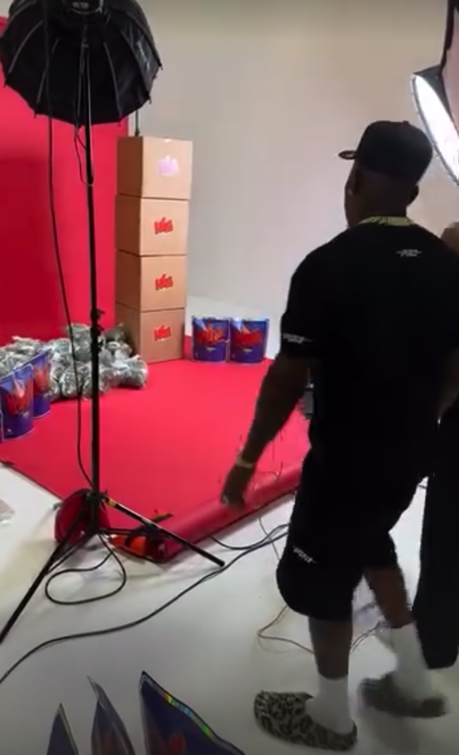 behind the scenes, dababy her shoot, studio lighting